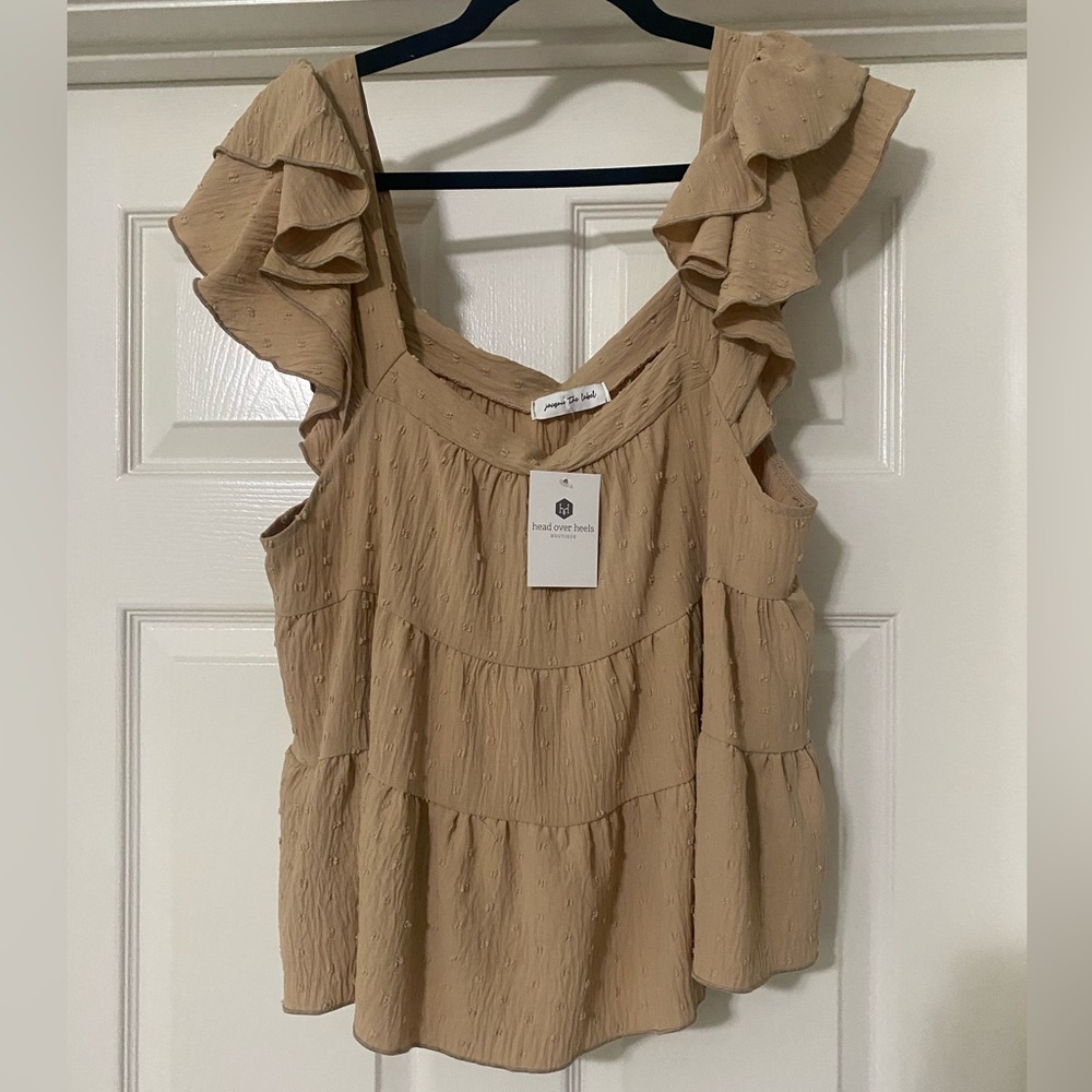 NWT Jacquie the label size Medium top!